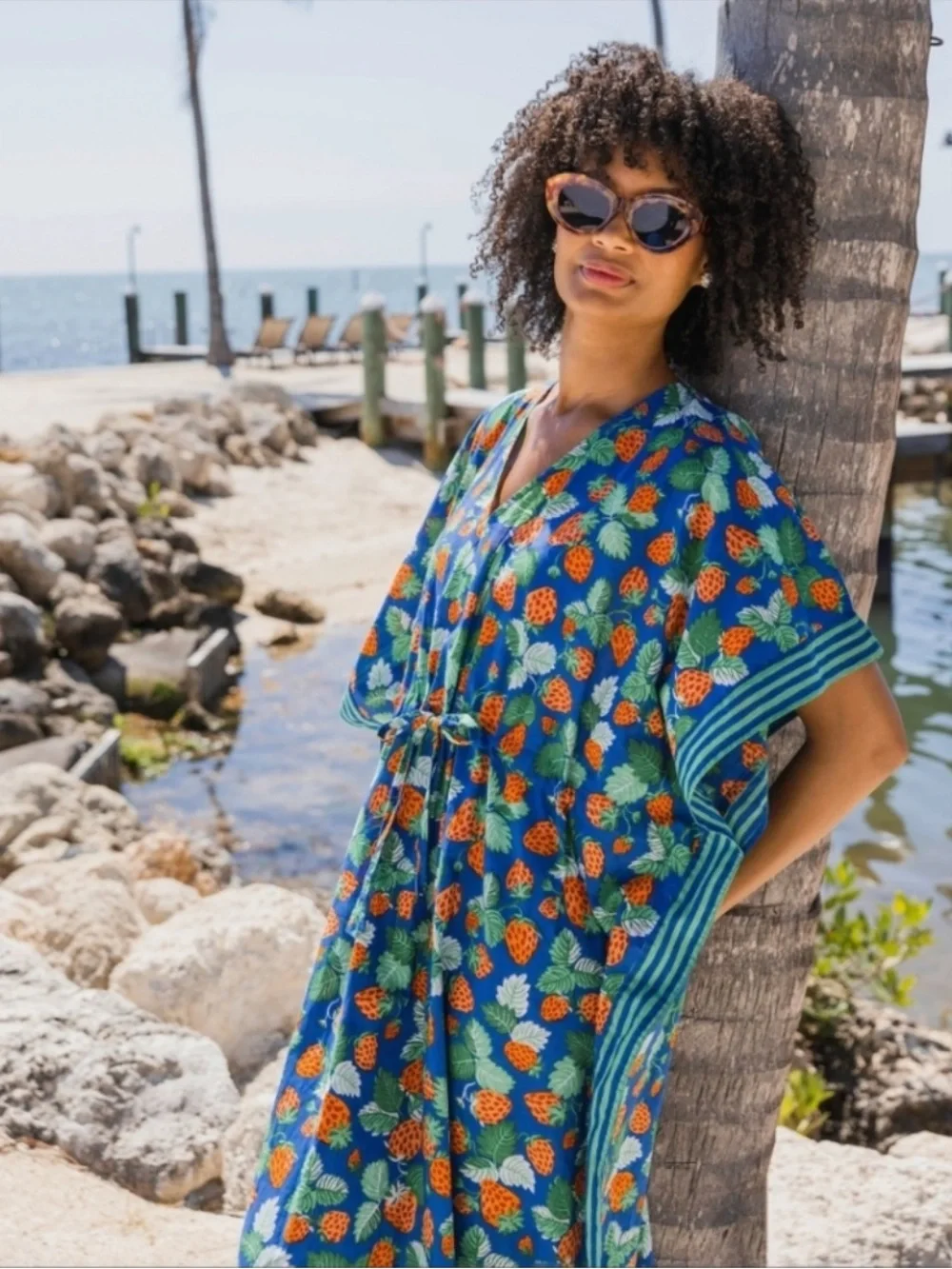 Rare Printfresh Let’s Cruise Caftan in Strawberry Fields Queen Blue OS